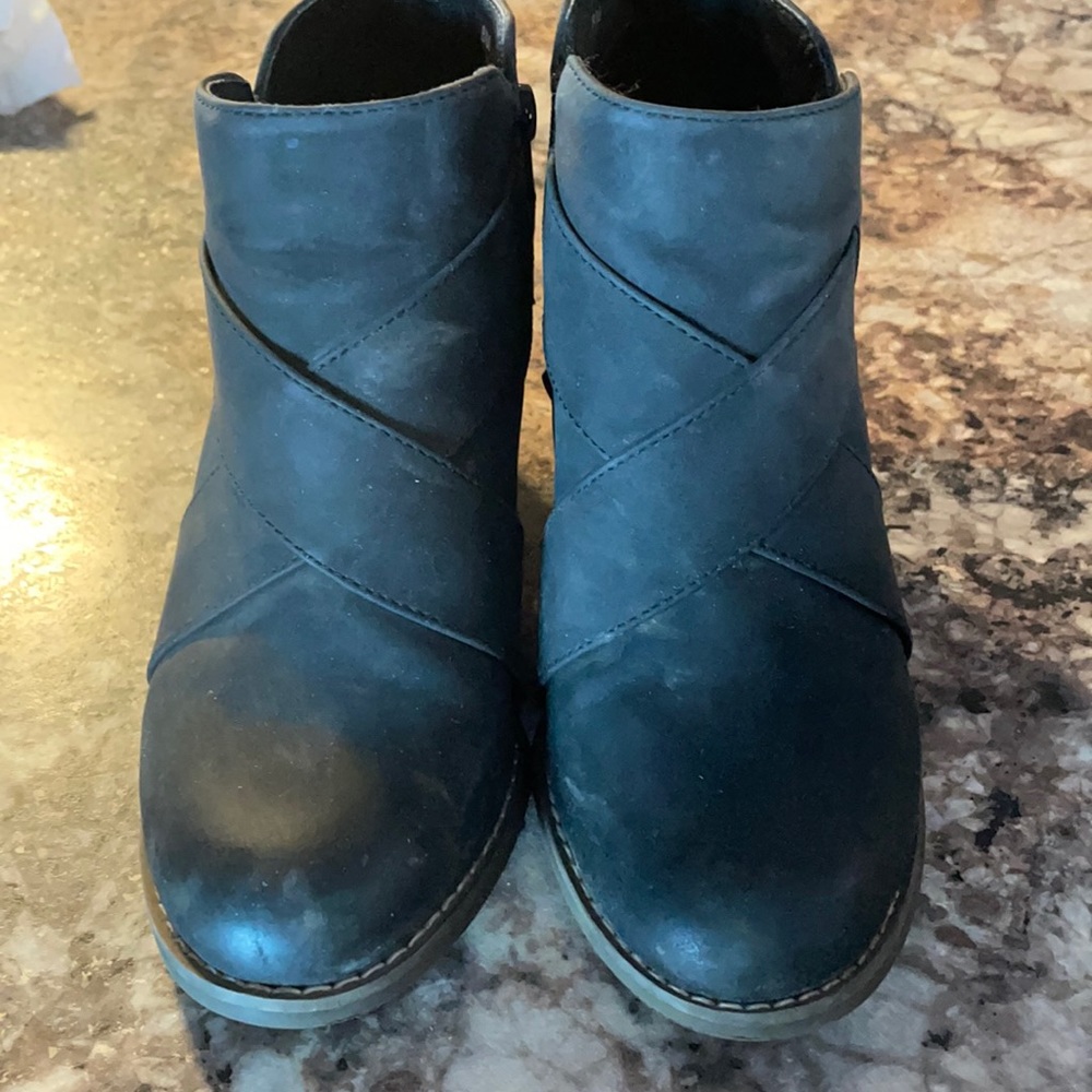 Maurice’s ankle boots, Women’s Medium